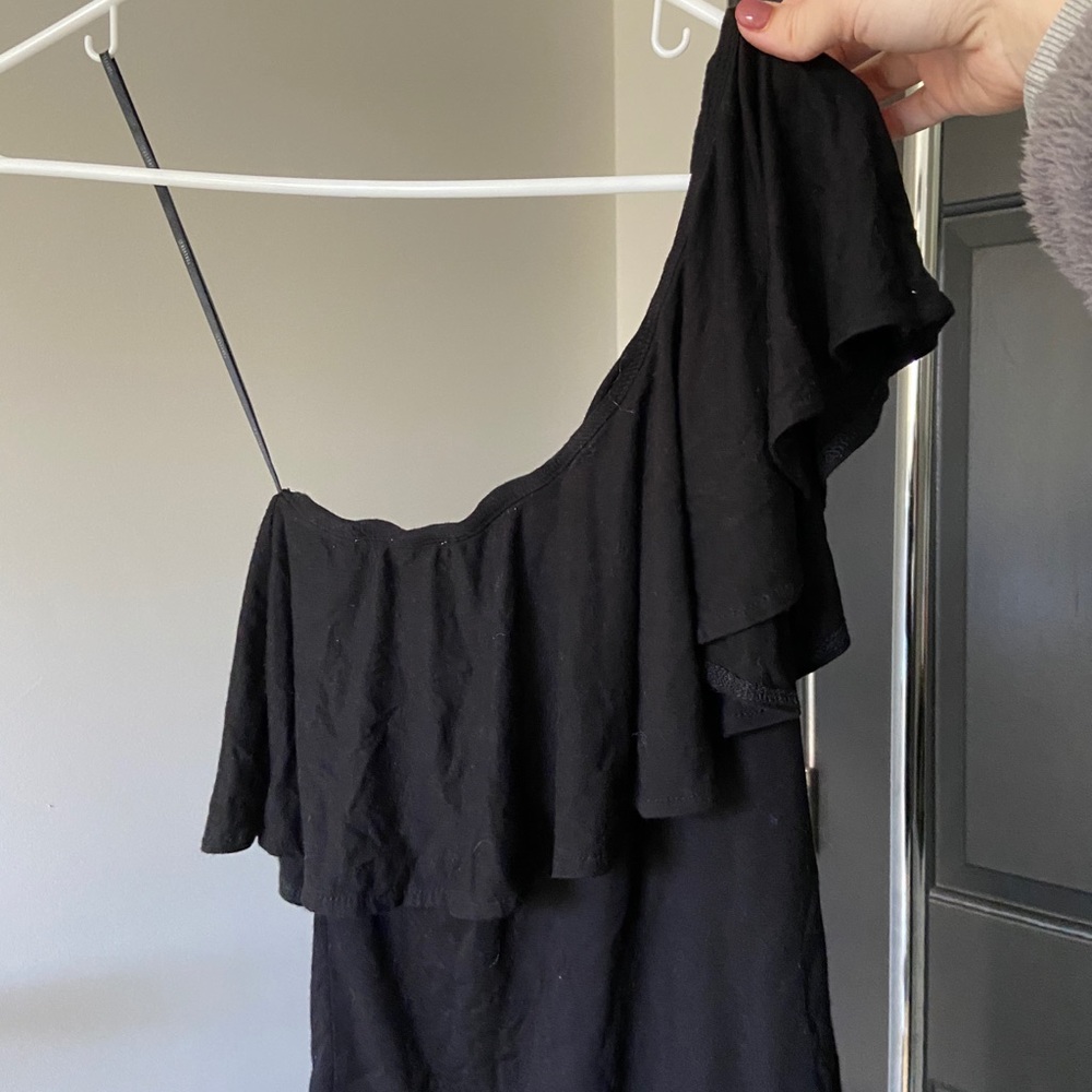 One shoulder black body suit